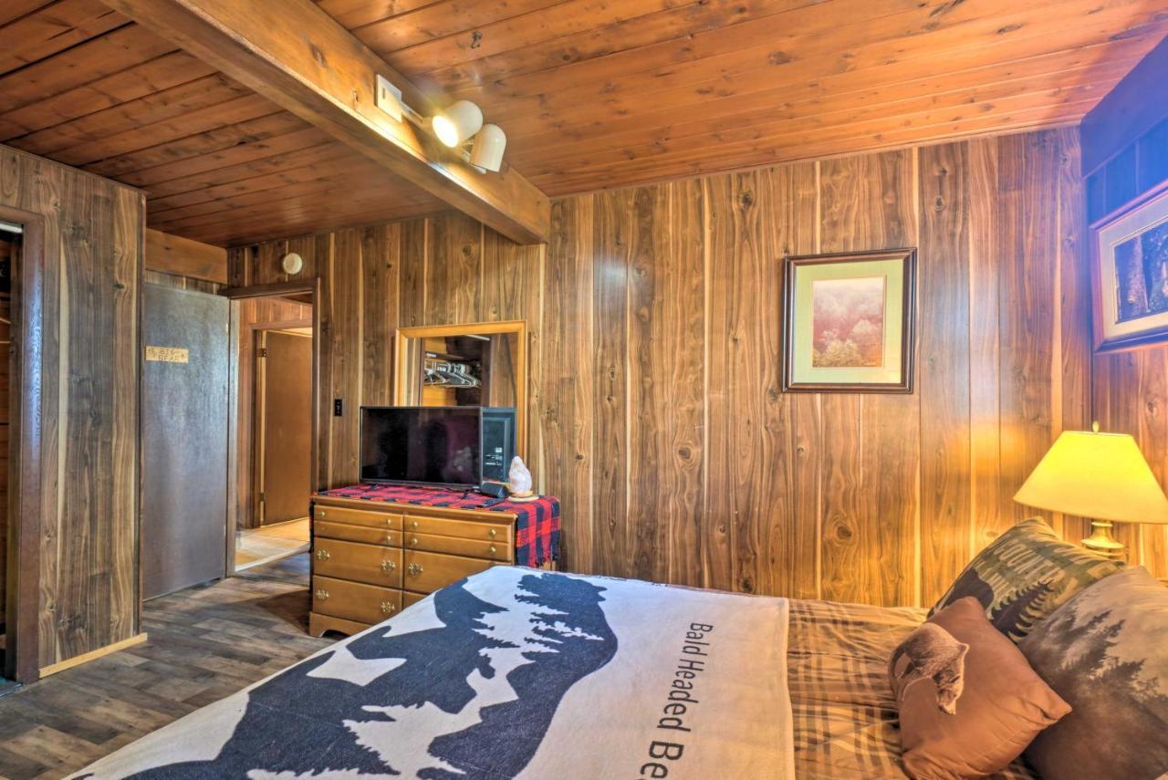 Mountain-view 5 Mi To Downtown Holiday home