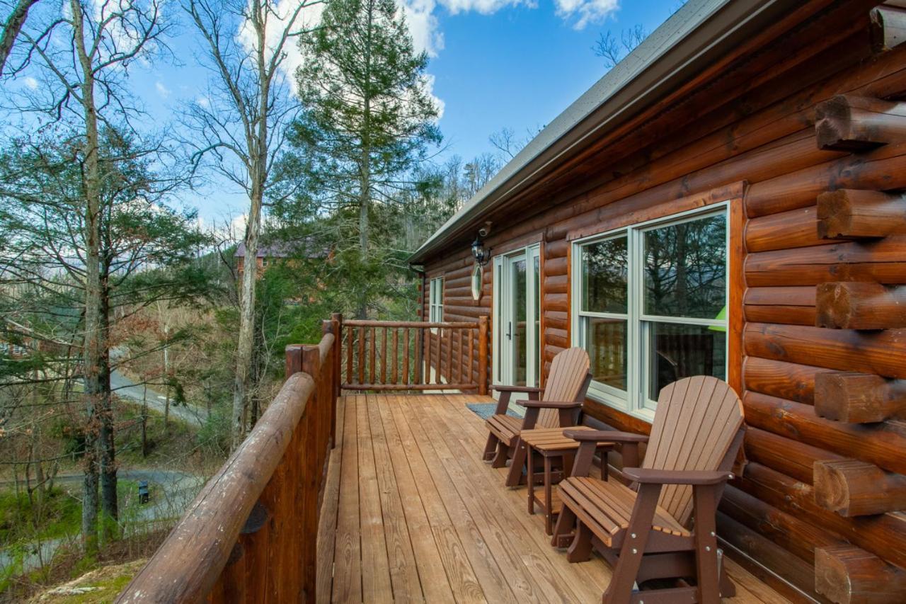 Mystic Mountain View Grill Fire Pit Gatlinburg