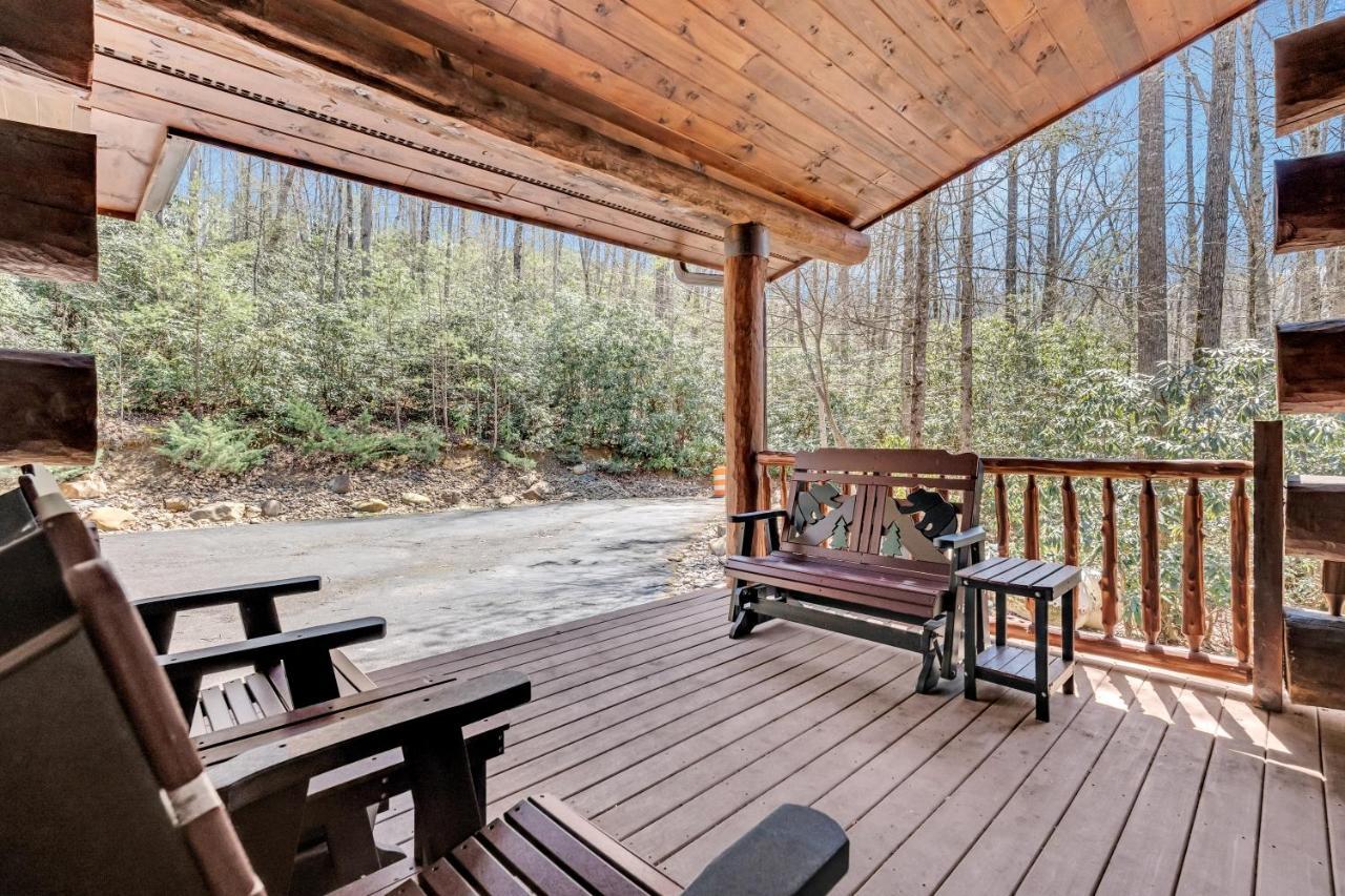 Rippling Stream, Hot Tub, Pool Table, Wifi, 1089 Free Tickets Each Paid Day, Dollywood And *