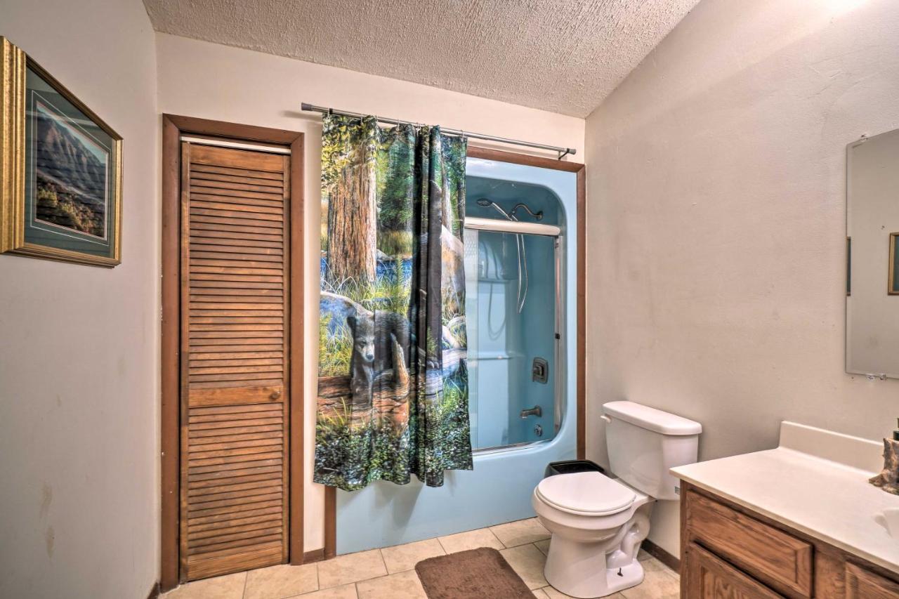 Mountain-view 5 Mi To Downtown Holiday home