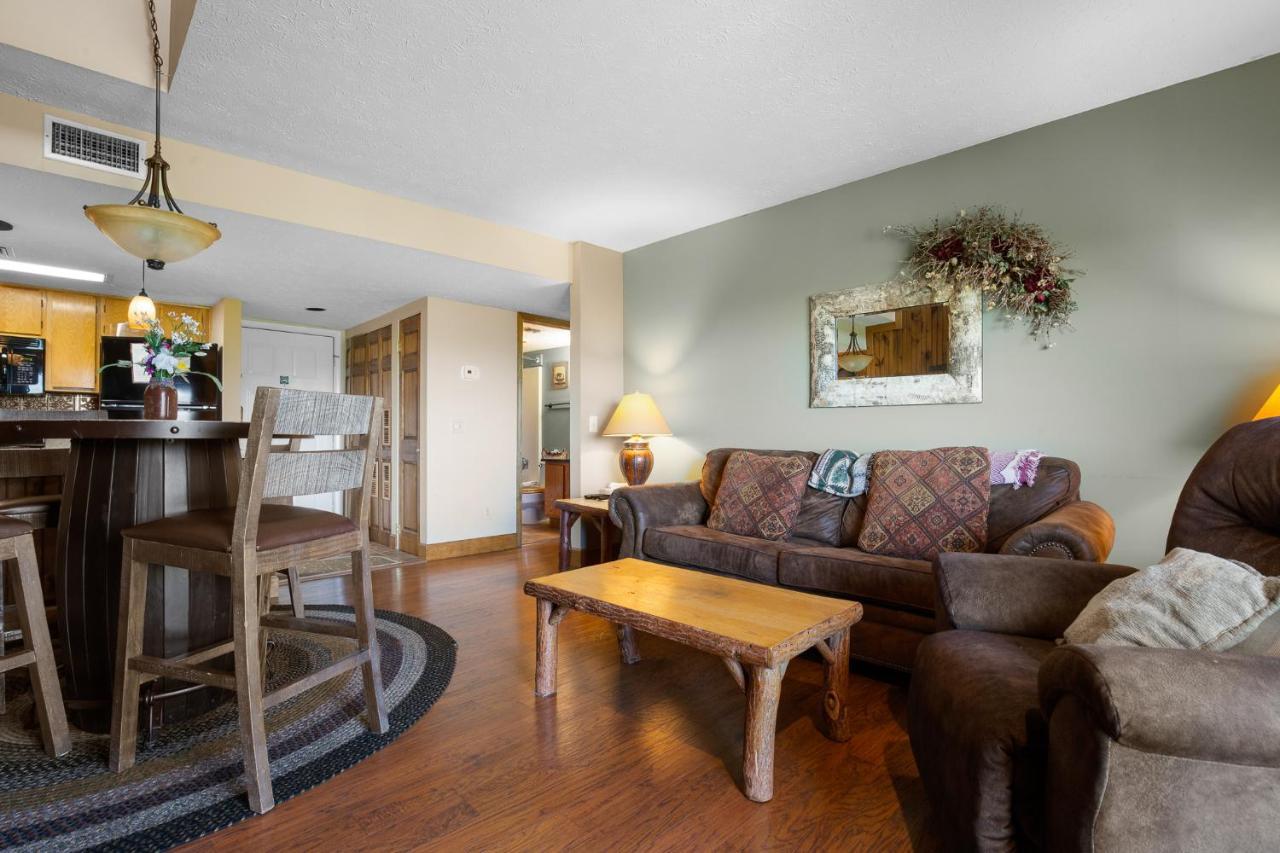 Deer Ridge Mountain E308 Apartment Gatlinburg