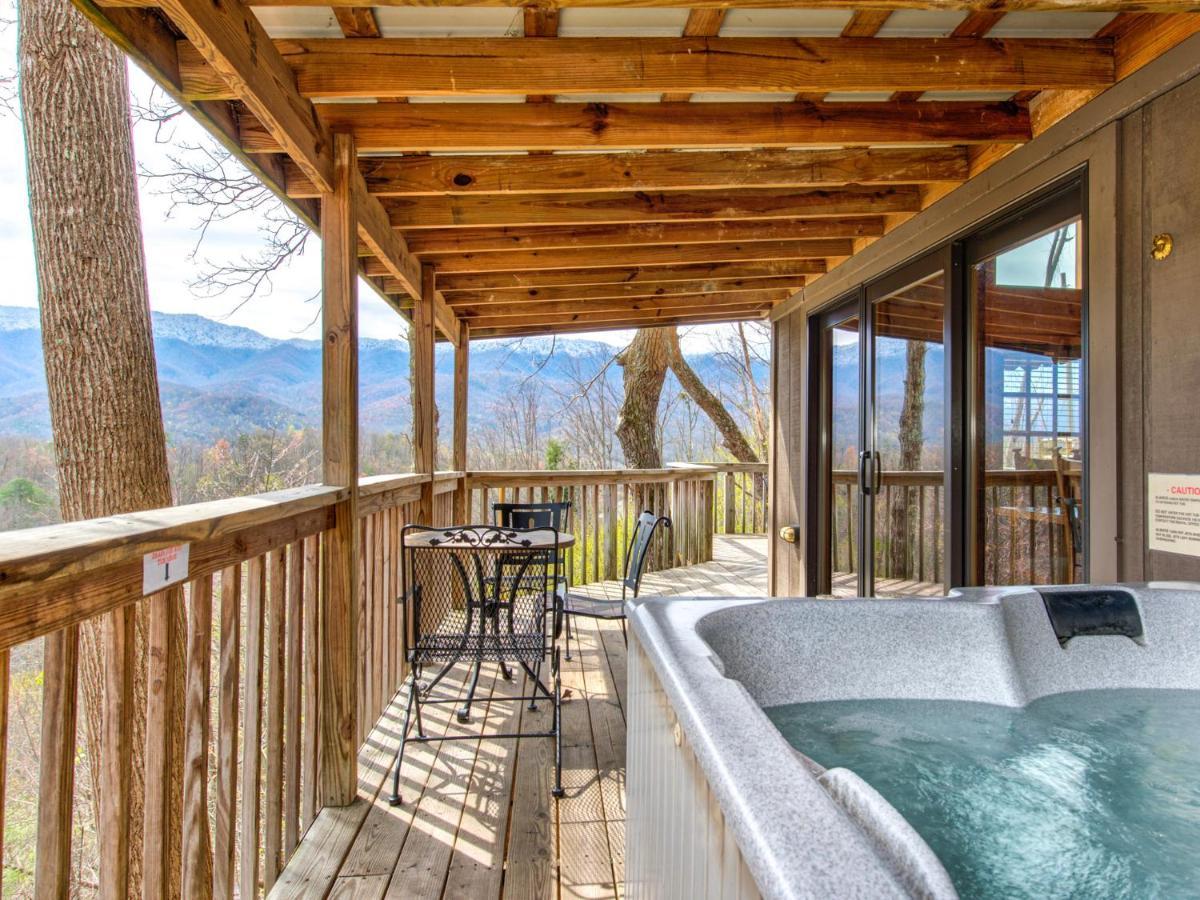 Mountain Treasure Gatlinburg