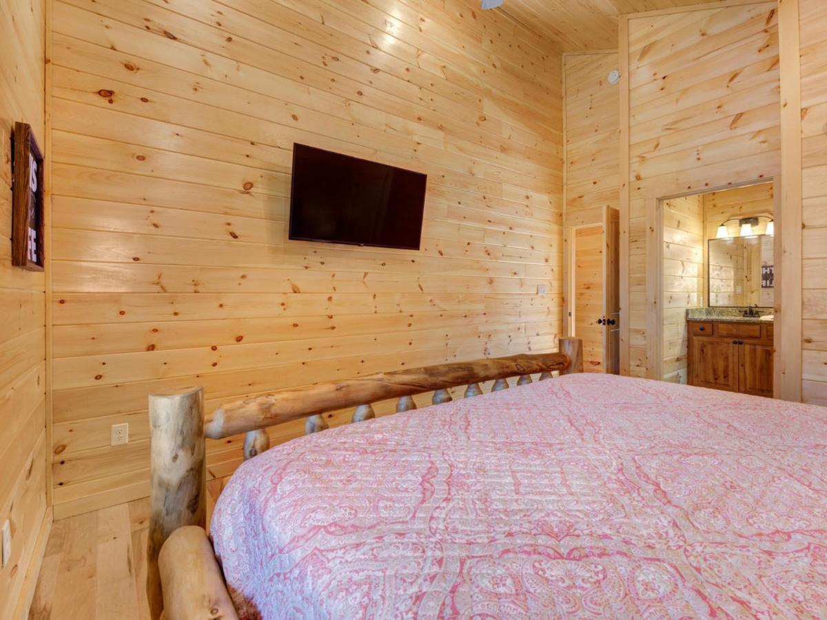 Escape Gatlinburg