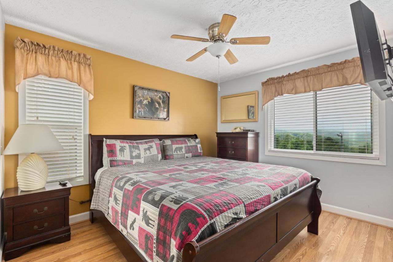 Apartment Deer Ridge Mountain E108