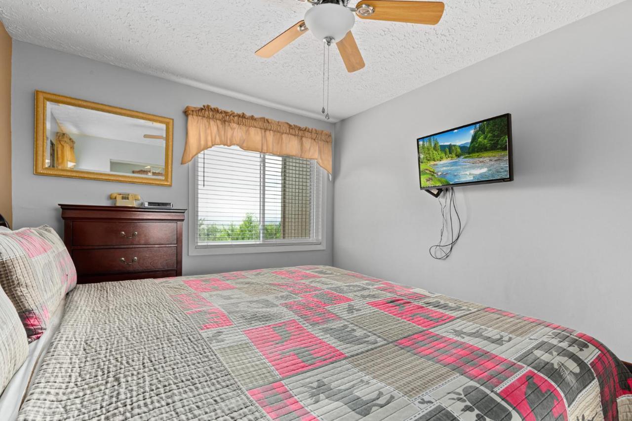 Deer Ridge Mountain E108 * Gatlinburg