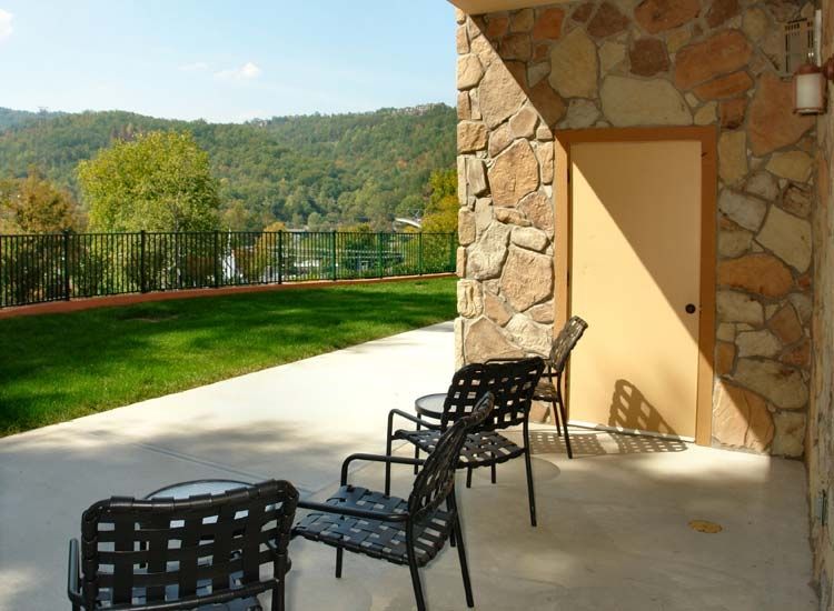 Summit Manor Apartment