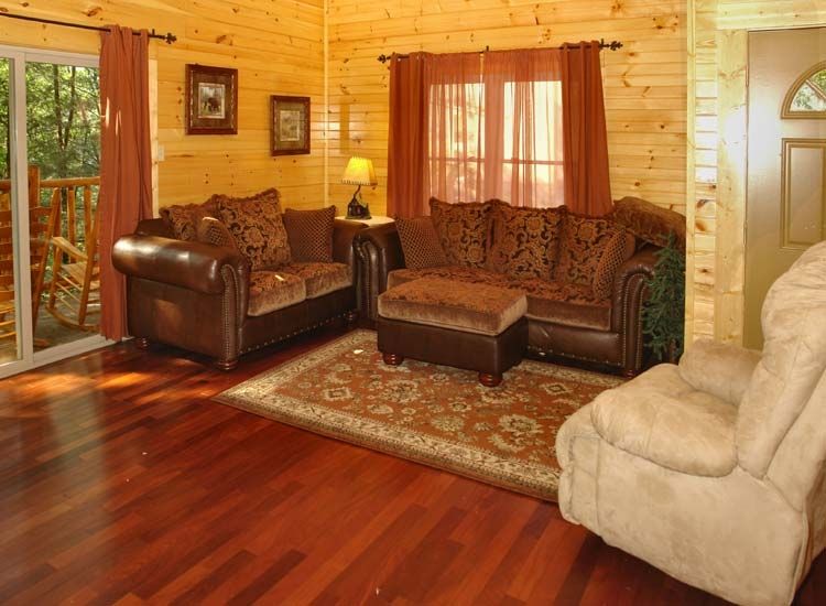 Summit Manor
