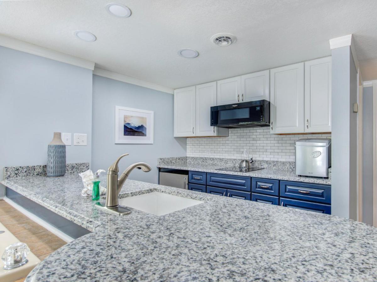 Tucked 2101 Apartment *