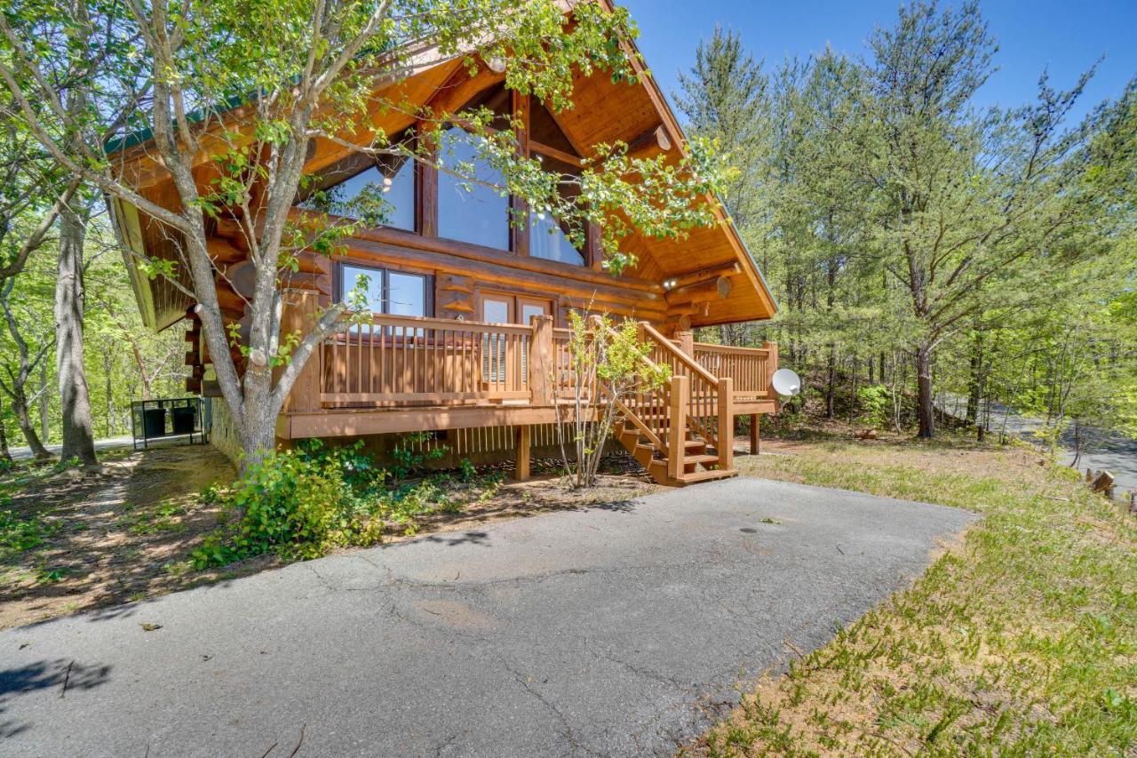 Holiday home Idyllic With Hot Tub And Balcony!