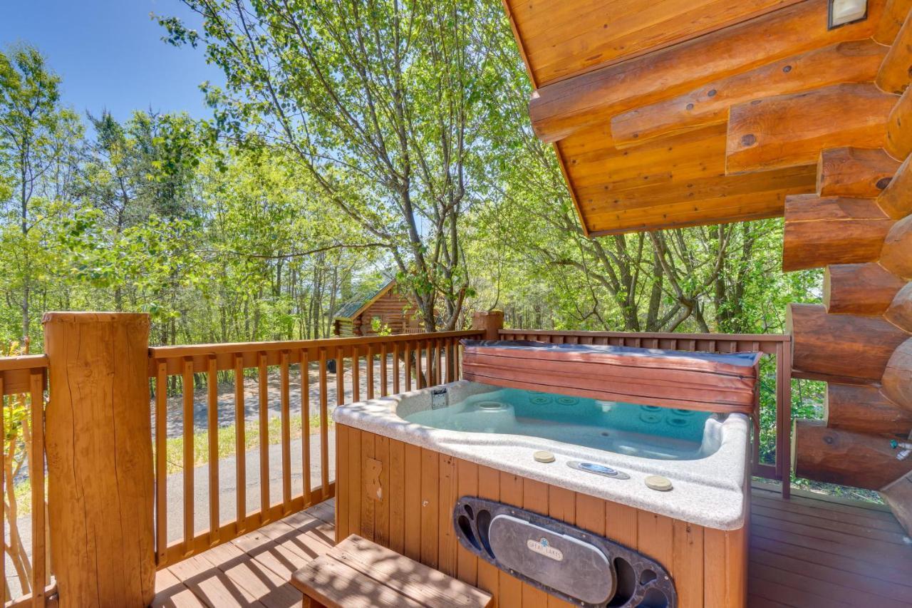 Idyllic With Hot Tub And Balcony! *