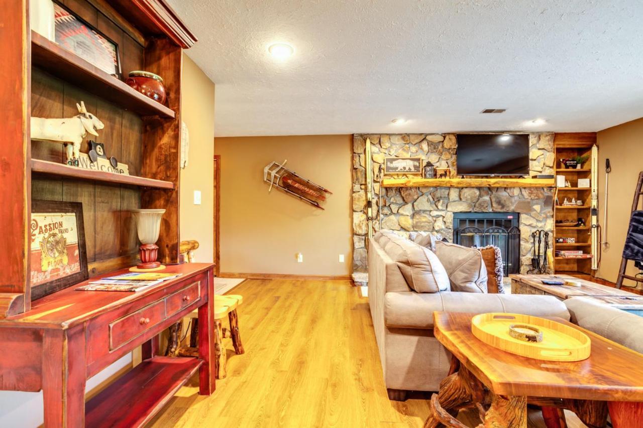 Holiday home Serene Escape View Games Community Pools Gatlinburg