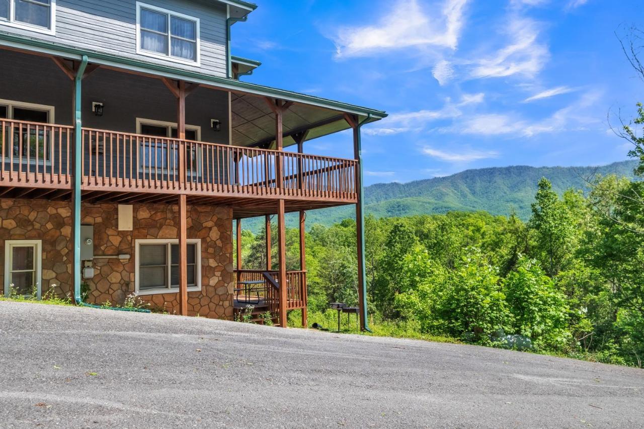 Eight-bedroom House Holiday home Gatlinburg
