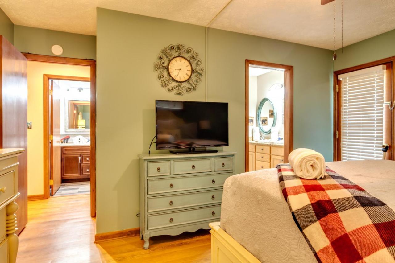 Holiday home Serene Escape View Games Community Pools Gatlinburg