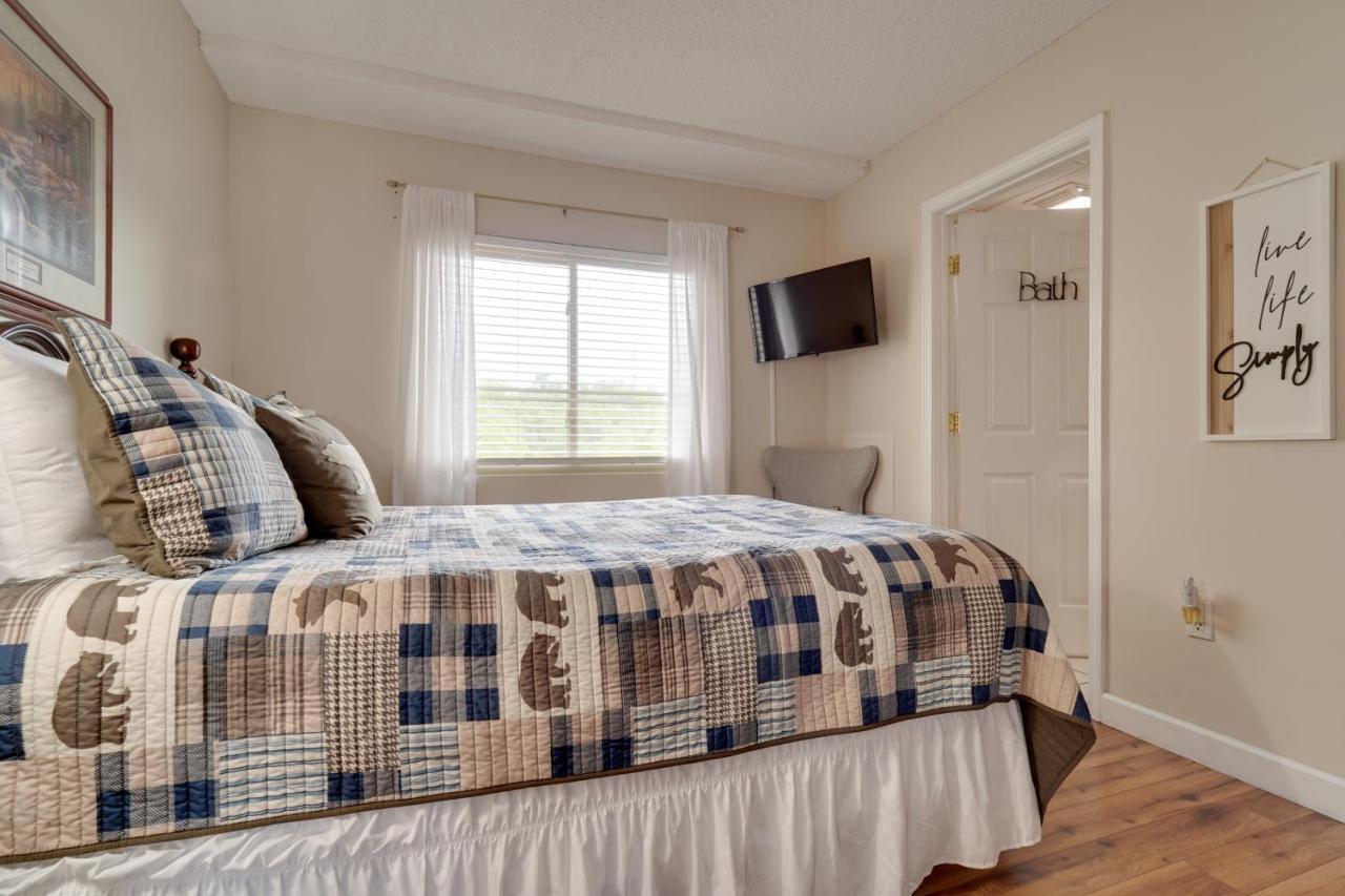 Apartment With Mountain Views And Pool Access Gatlinburg