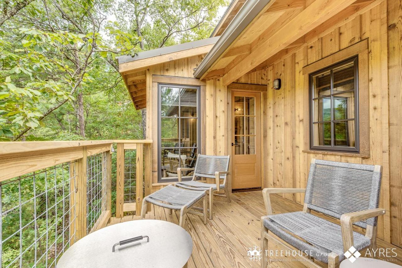 Holiday home The Blackjack Oak In Treehouse Grove At Norton Creek Gatlinburg