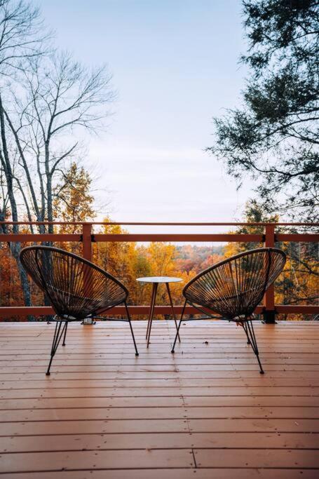 Secluded Mtn View New! 10 Mins To Or Park Gatlinburg