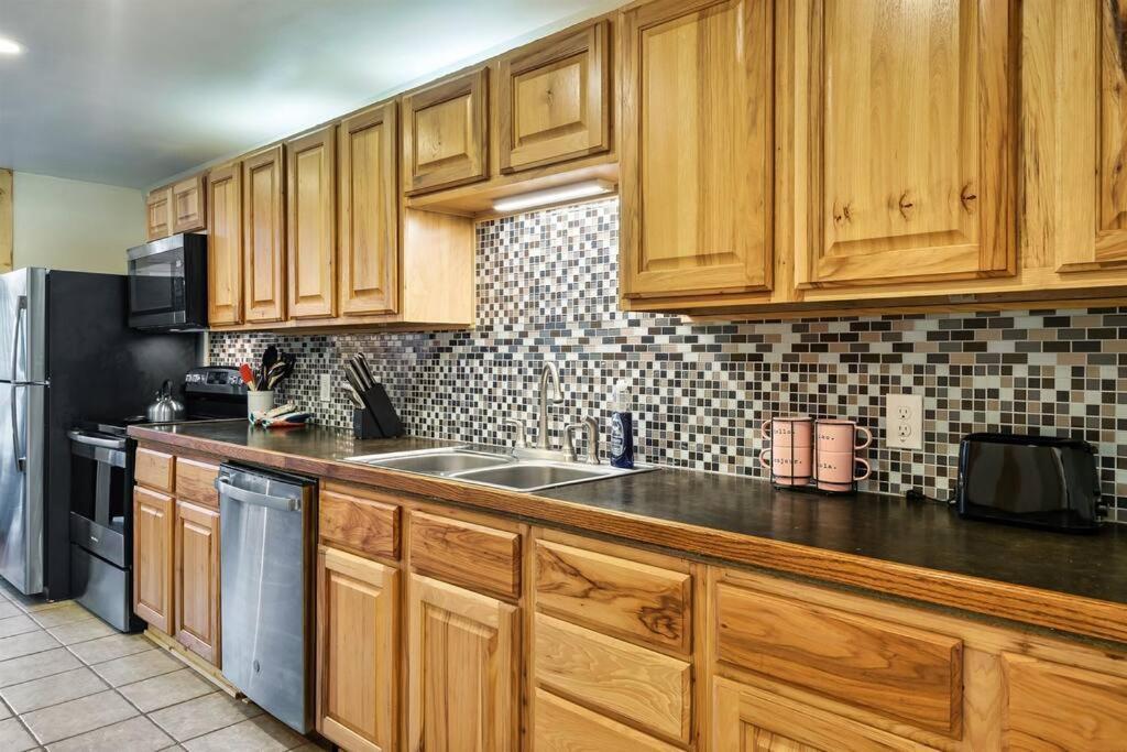Holiday home Secluded Mtn View New! 10 Mins To Or Park