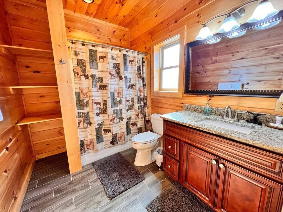 * 3 Master Br, Views, Theater, Arcade, Pinball Gatlinburg