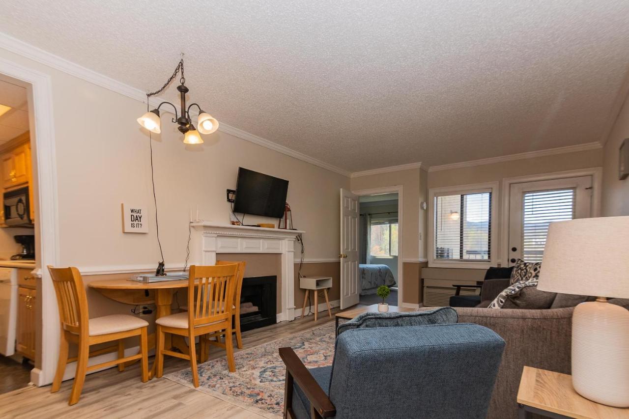 Chateau 304 Apartment *