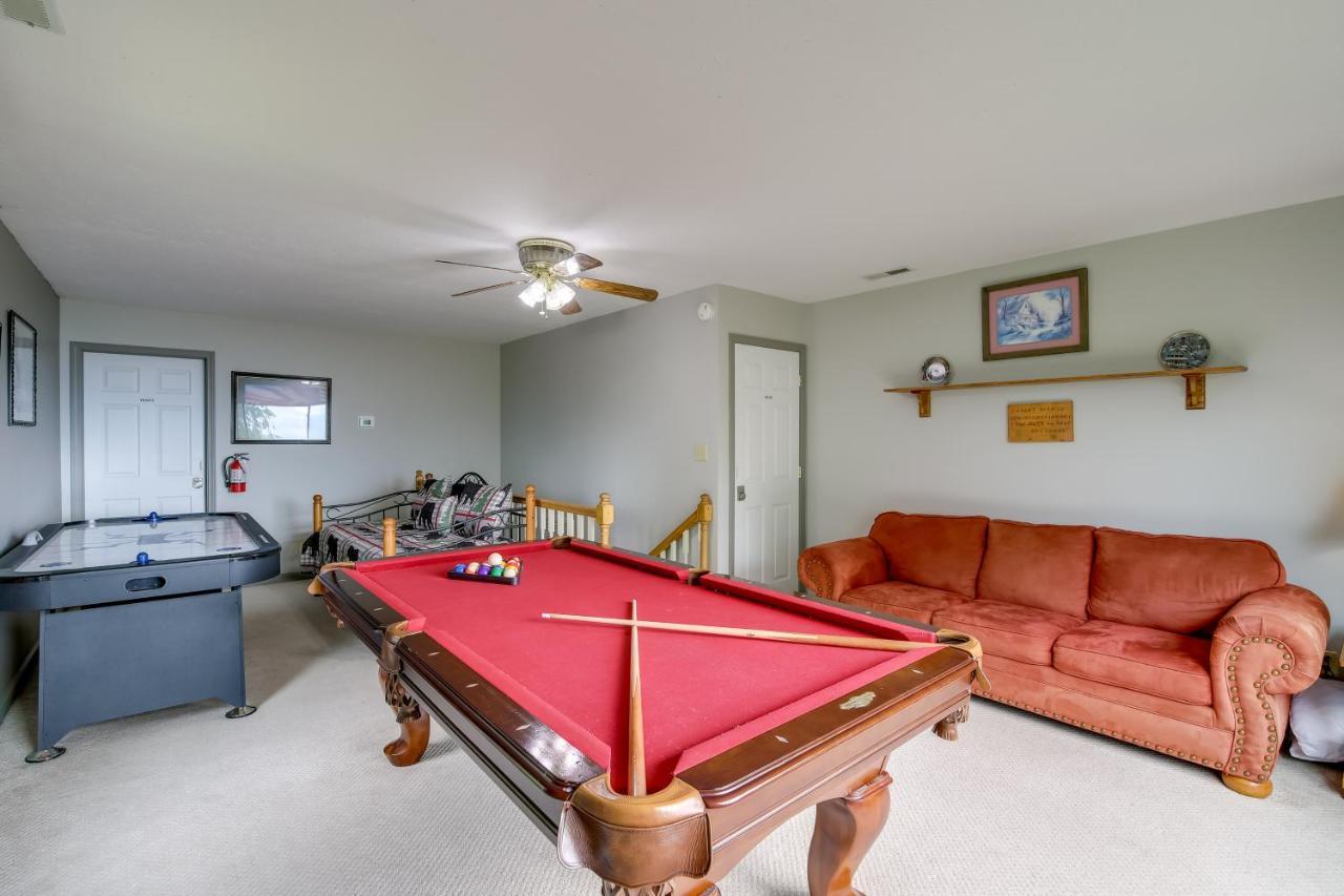 Holiday home Mountain Views And Indoor Hot Tub! Gatlinburg