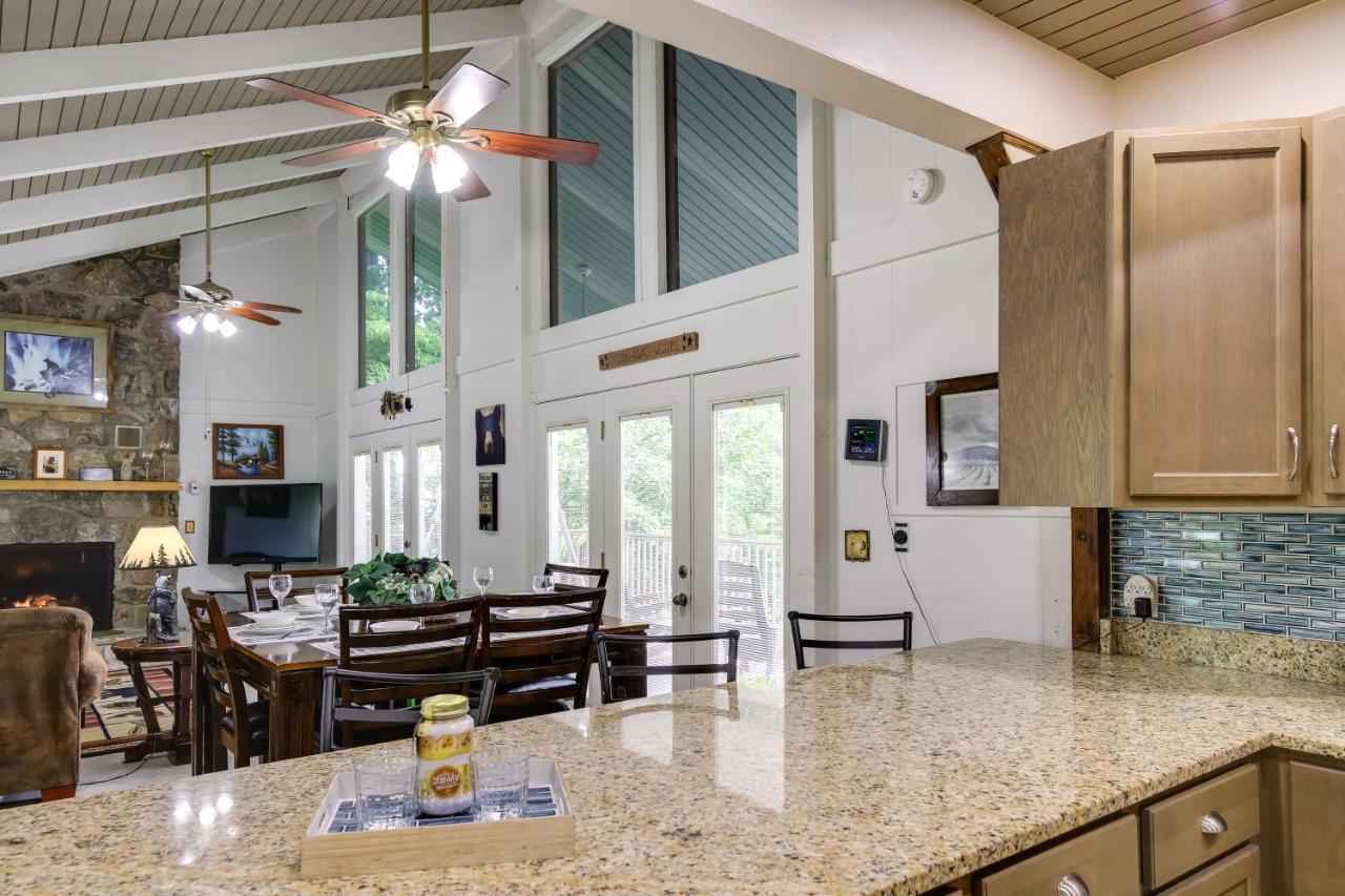 Holiday home Mountain Views And Indoor Hot Tub! *