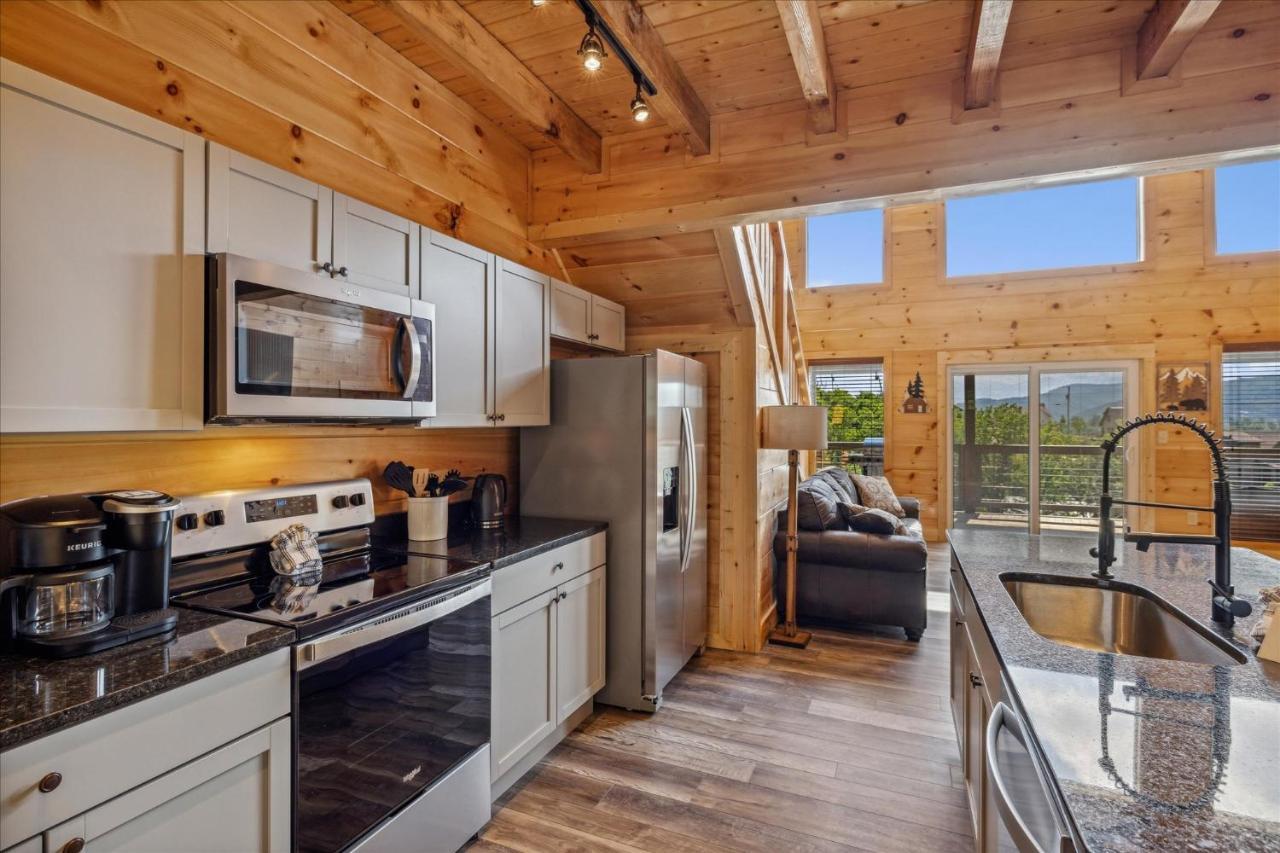 Four-bedroom House Holiday home Gatlinburg