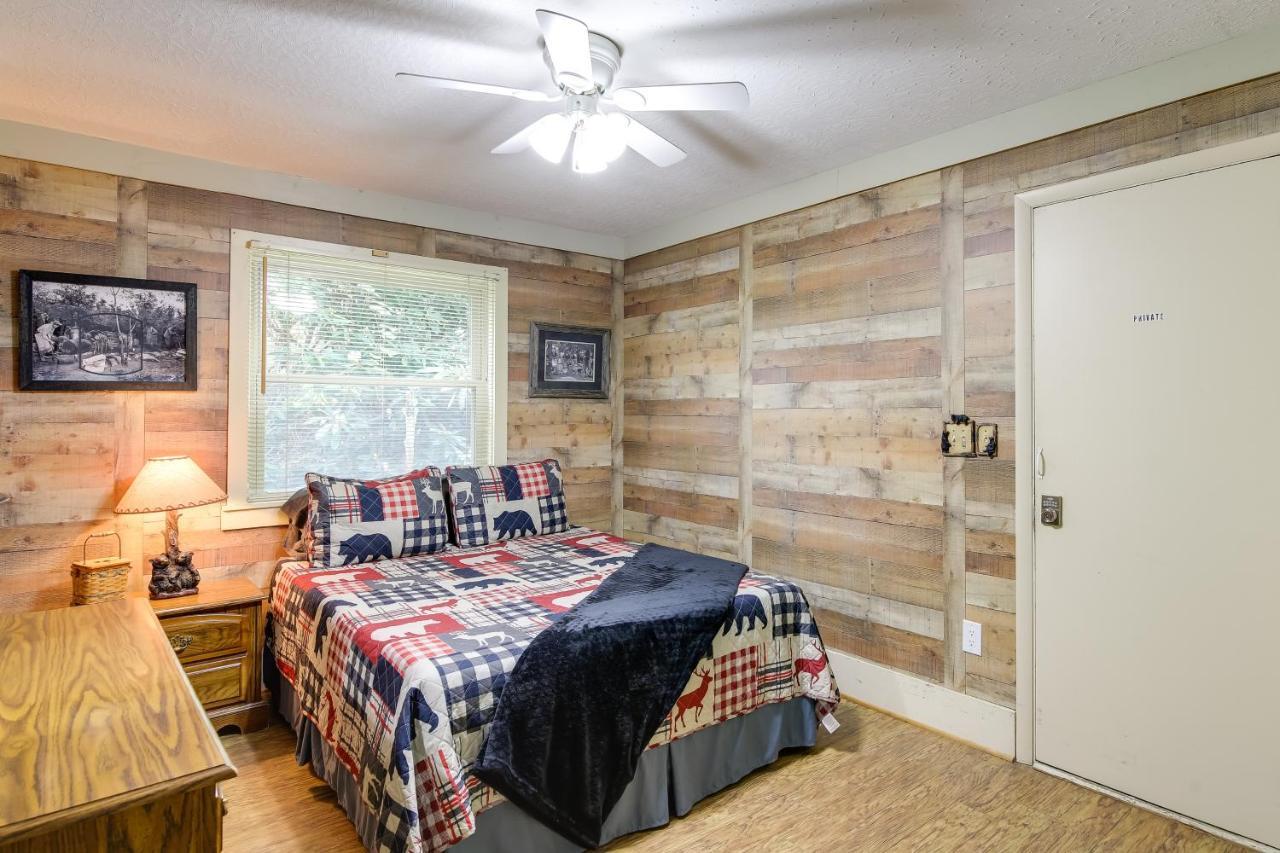 Holiday home Mountain Views And Indoor Hot Tub! Gatlinburg