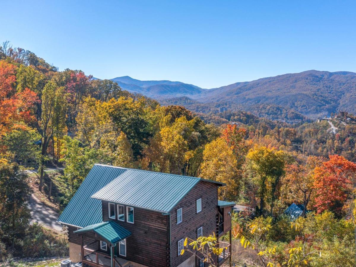 Overlooking Adventure * Gatlinburg