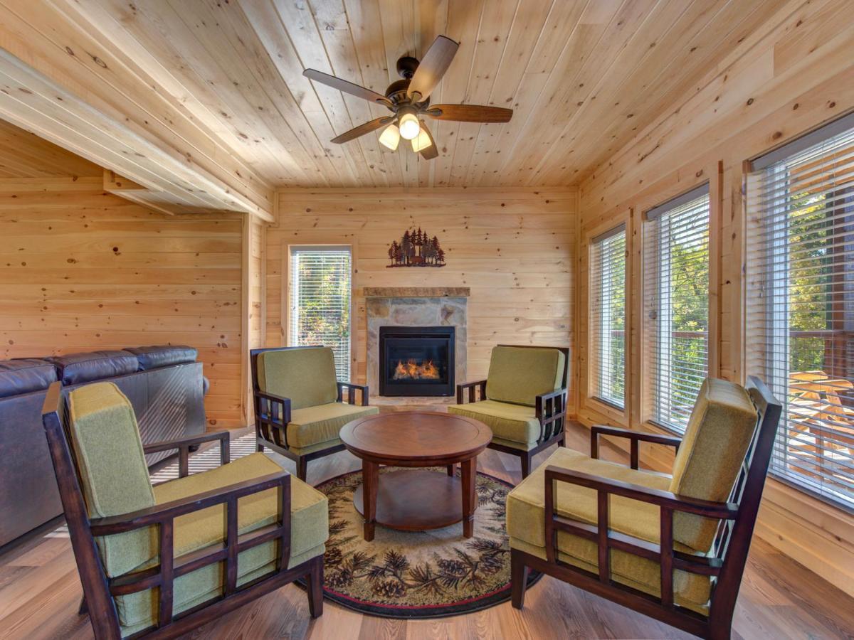 Holiday home Overlooking Adventure Gatlinburg