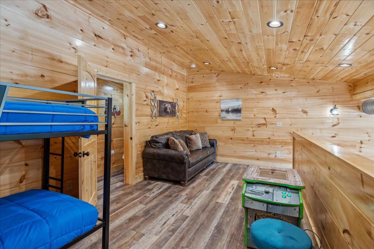 Four-bedroom House Holiday home *