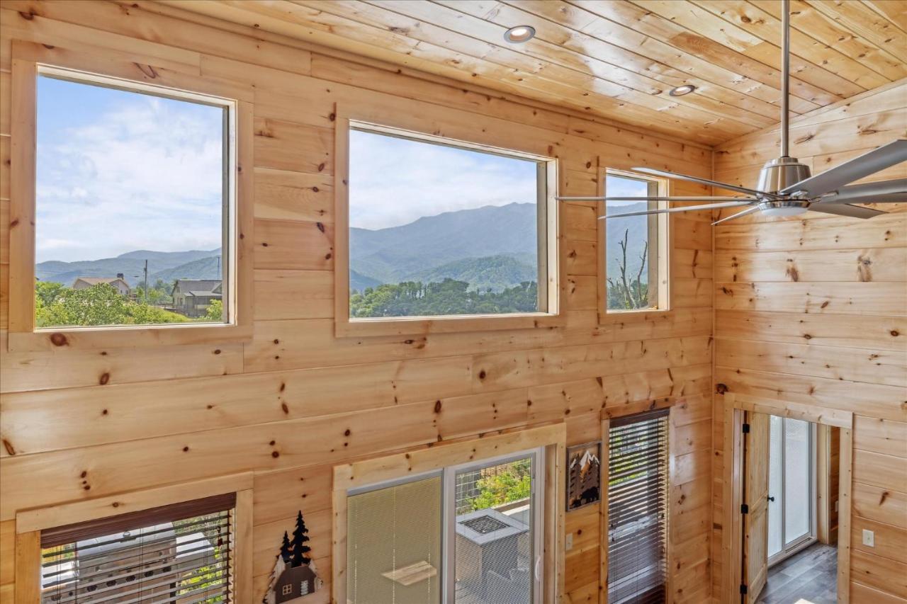 Four-bedroom House Holiday home