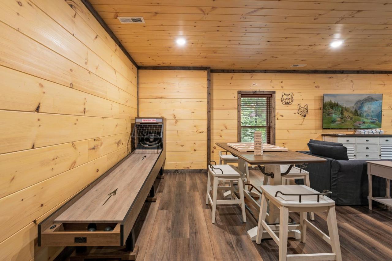 Chalet New Cozy Mountain Hot Tub Near Downtown *