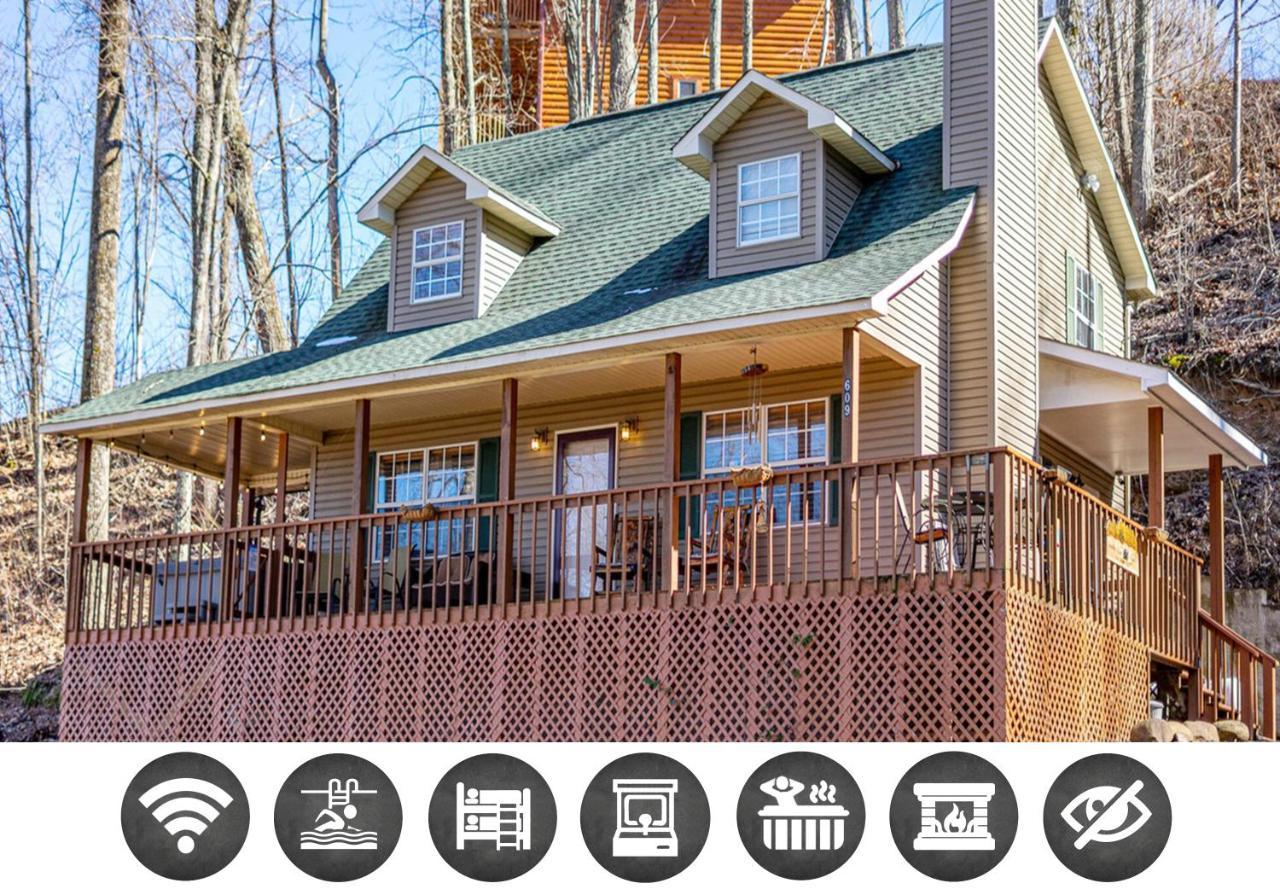 Three-bedroom House Holiday home Gatlinburg