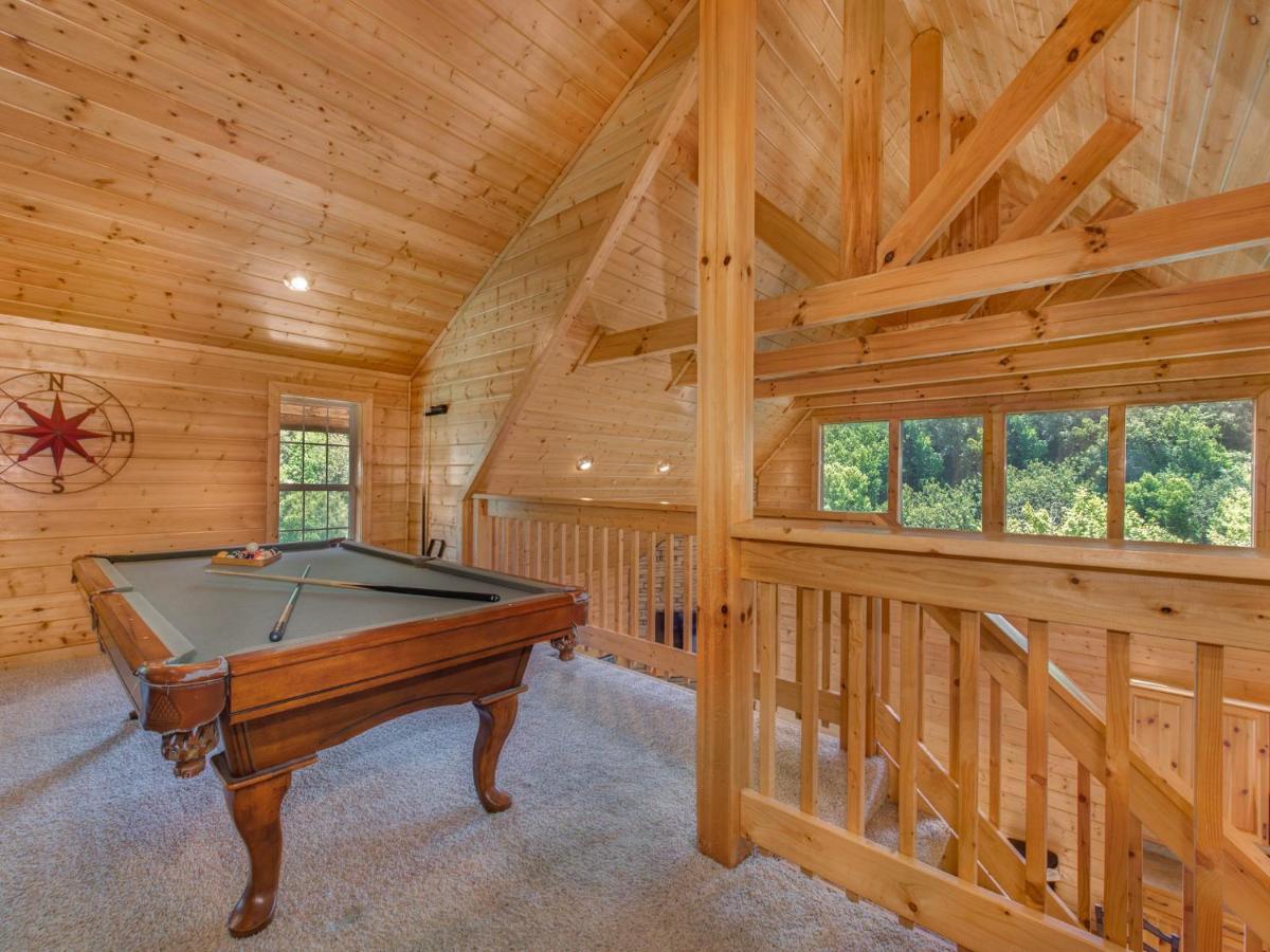Alexas Hideaway, 1 Bedroom 1 Loft, Pool, Hot Tub, Wifi, Sleeps 6