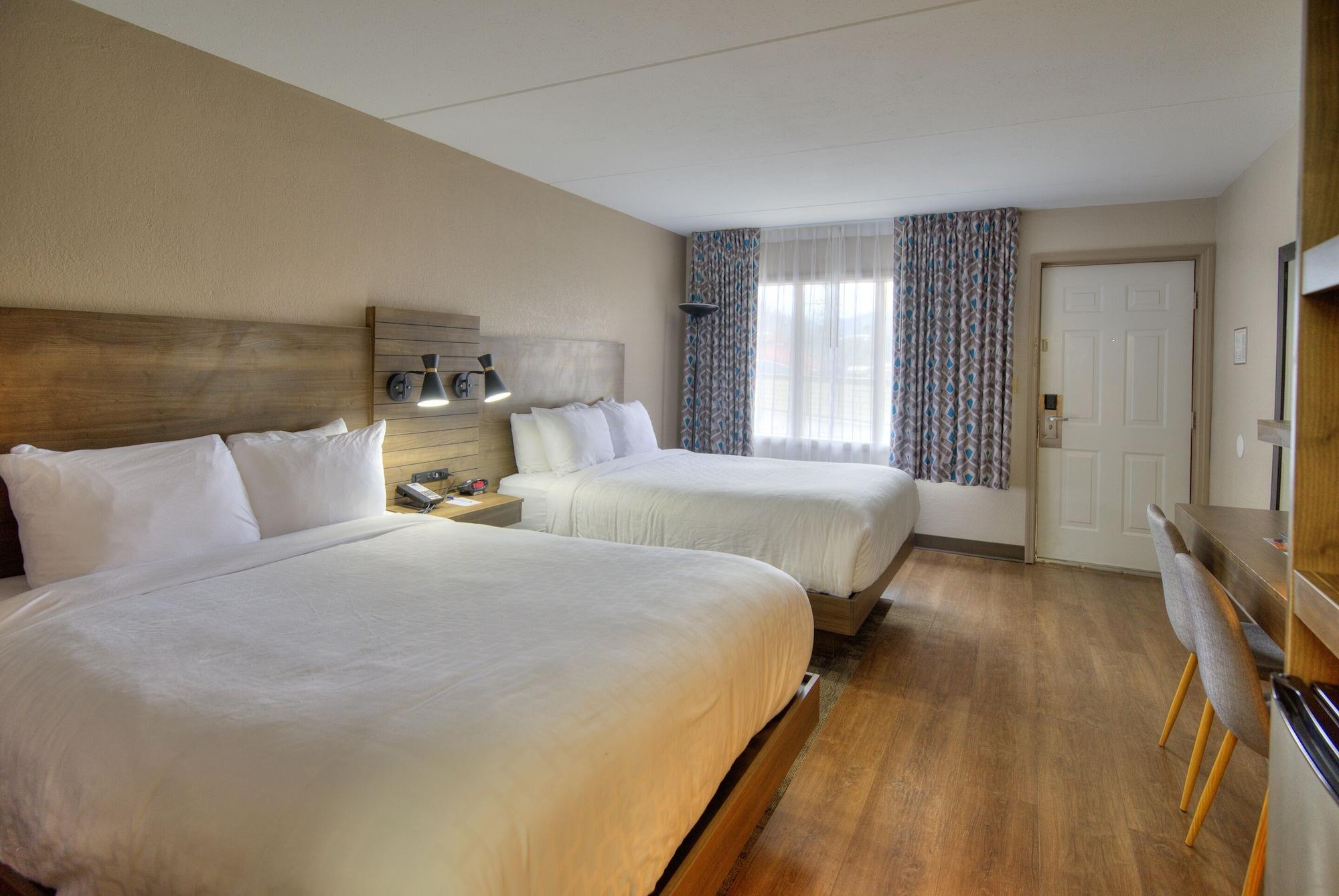Clarion Pointe Downtown 2* Gatlinburg