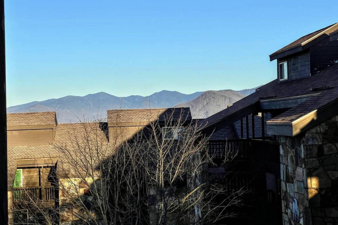 Of The World * Gatlinburg