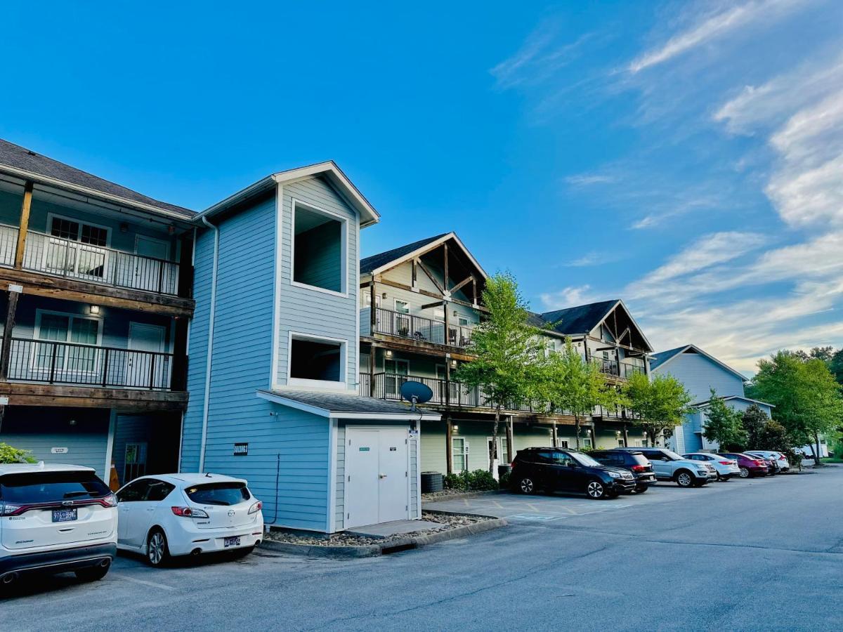 Apartment Rustic Ridge 01