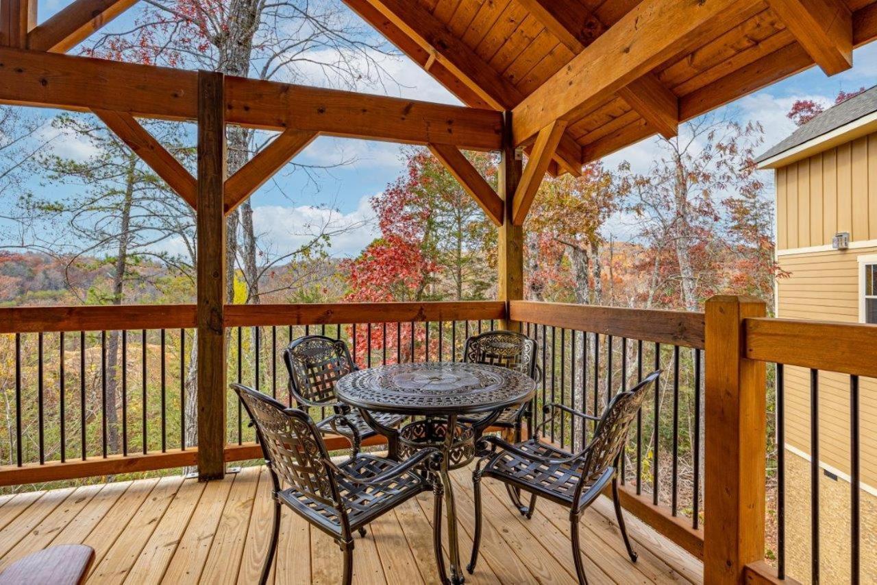 Holiday home Harmony Peak Gatlinburg