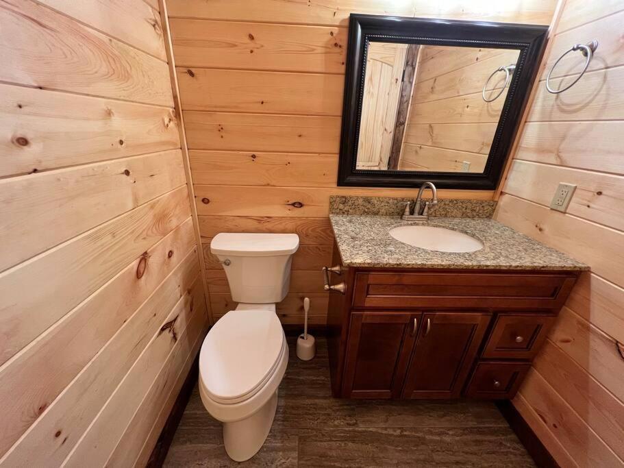 Chalet * * 4 Master Bedrooms, Views, Theater, Arcade, Evc Gatlinburg