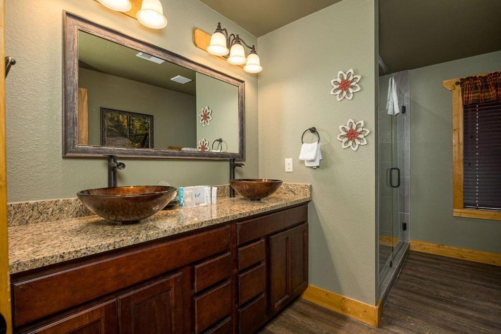 Brandon's Mountain Retreat Holiday home *