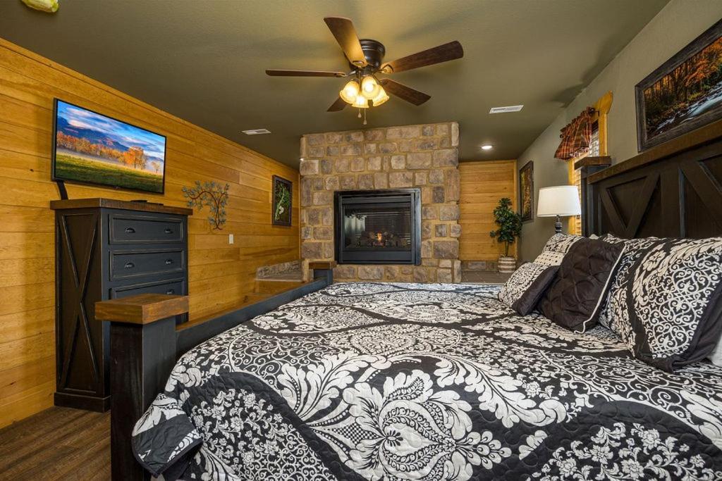 Holiday home Brandon's Mountain Retreat
