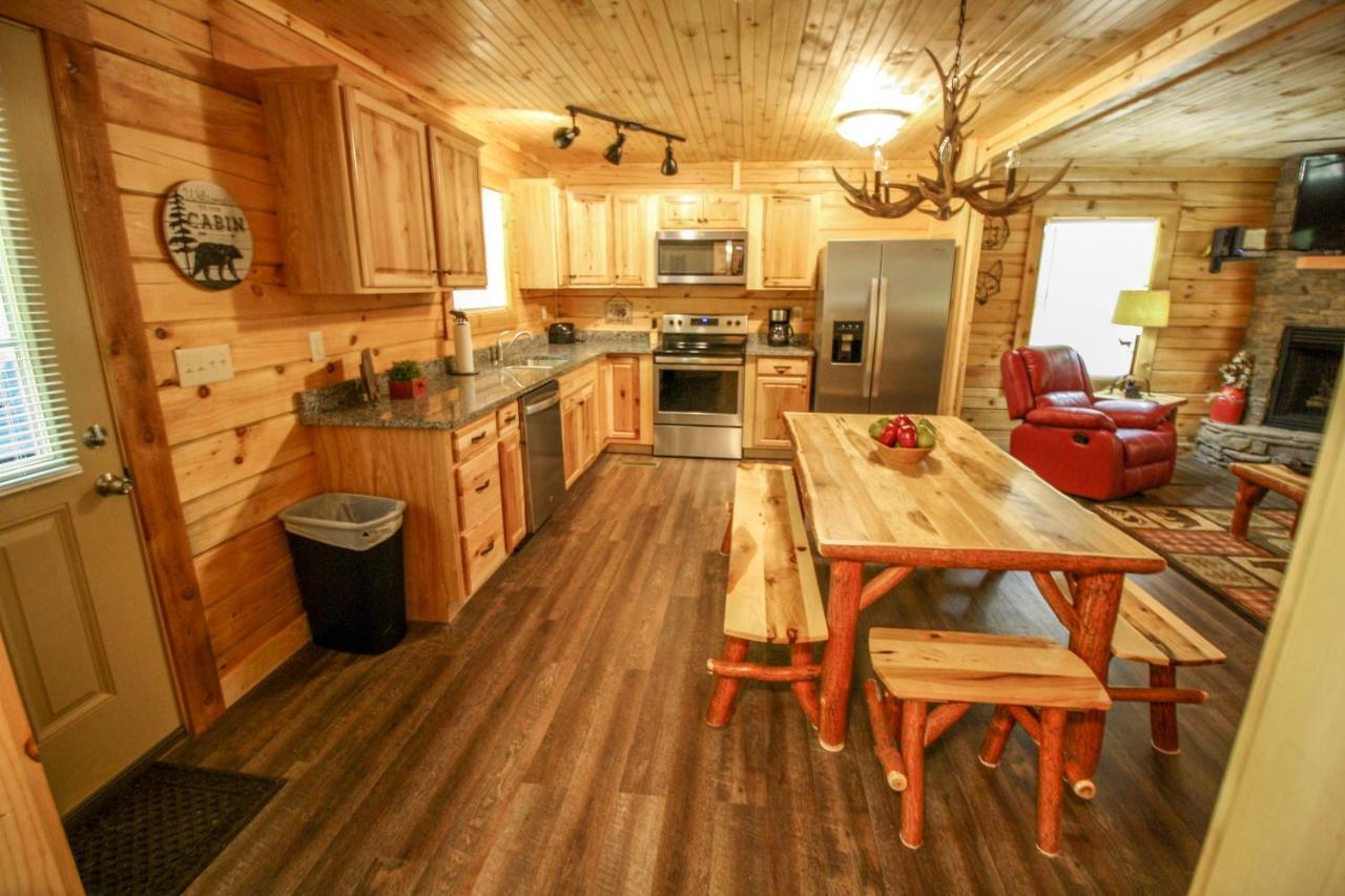 Holiday home 270 Black Bear Retreat Gatlinburg
