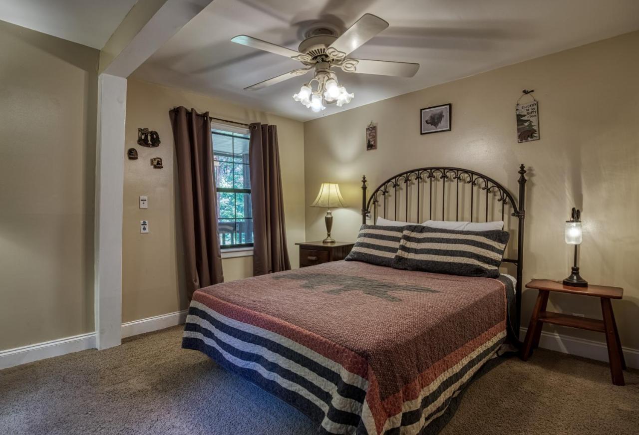 Holiday home Bearadise - Sleeps 11 With A Game And Amenities Near Ober Gatlinburg