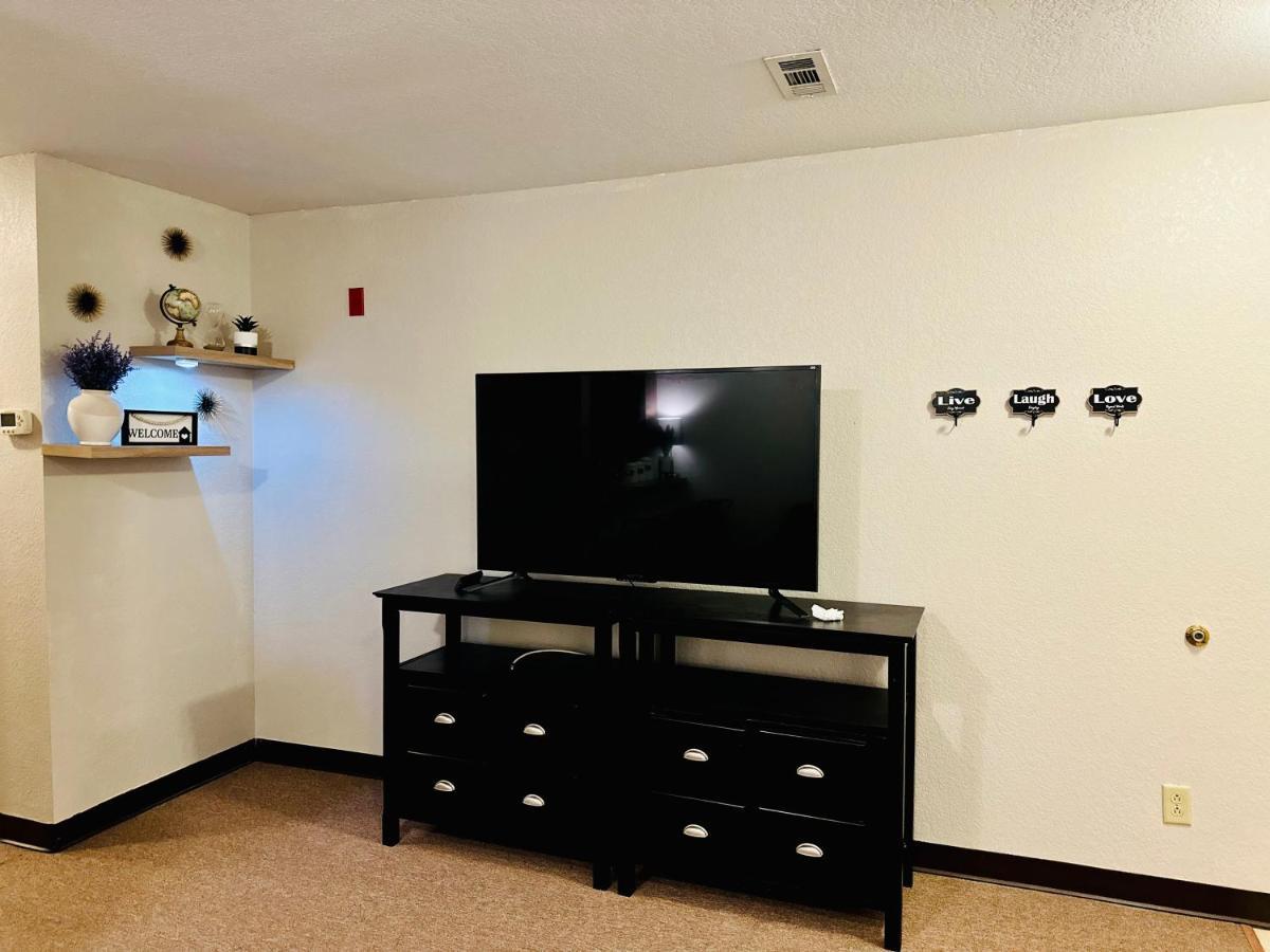 Cozy Apt For A Peaceful Getaway Apartment