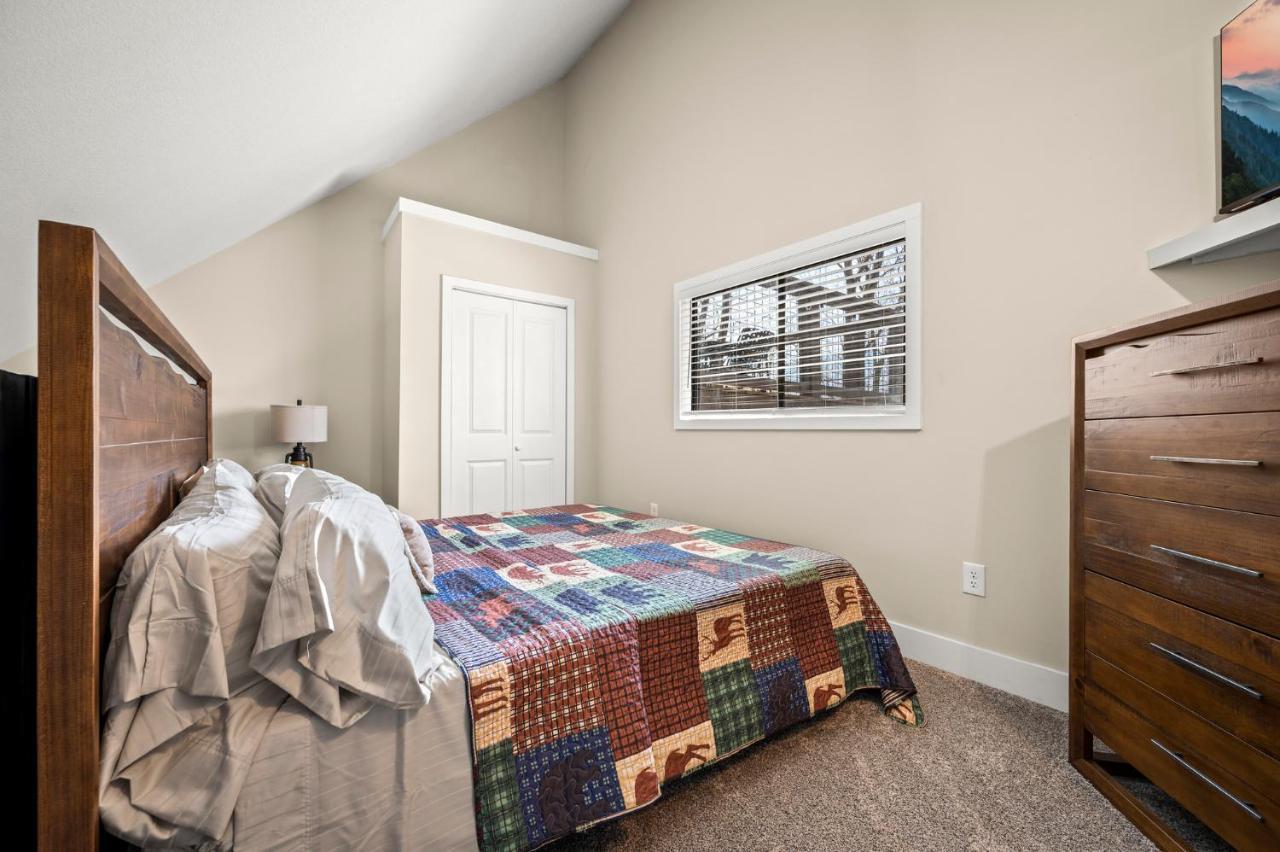 Baileys Mountain Retreat * Gatlinburg