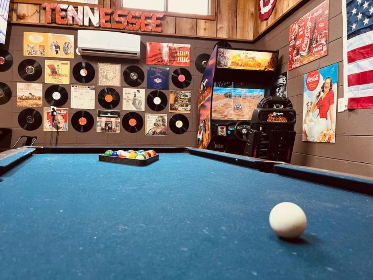 Smoky Speakeasy 2 2 Hot Tubs And Private Pool Holiday home