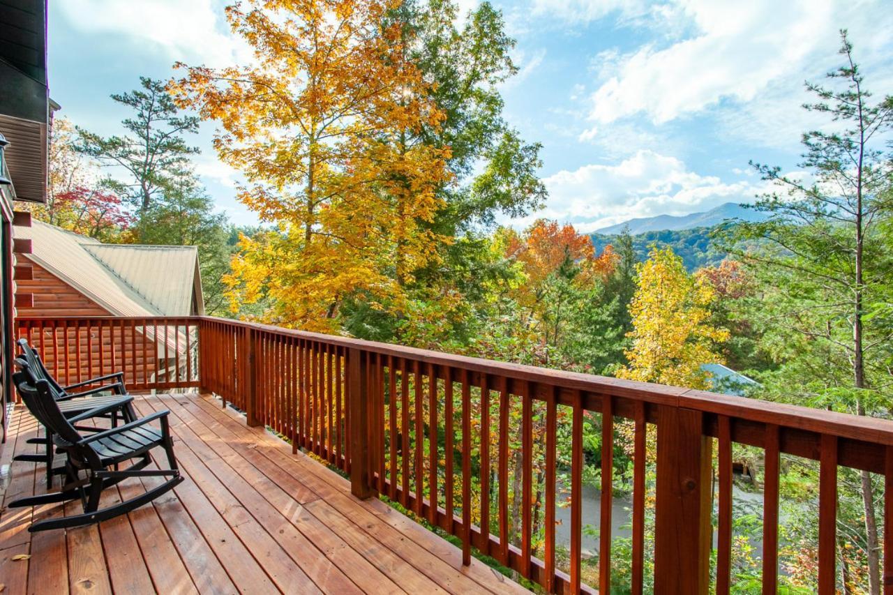 Stunning View Hot Tub Games Holiday home *
