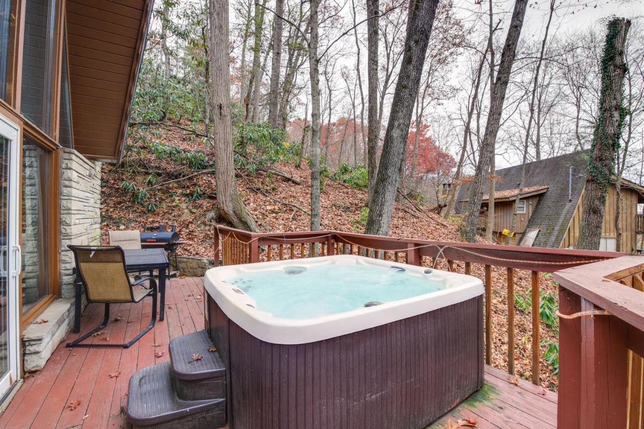 Holiday home A-frame With Hot Tub Near Parkway