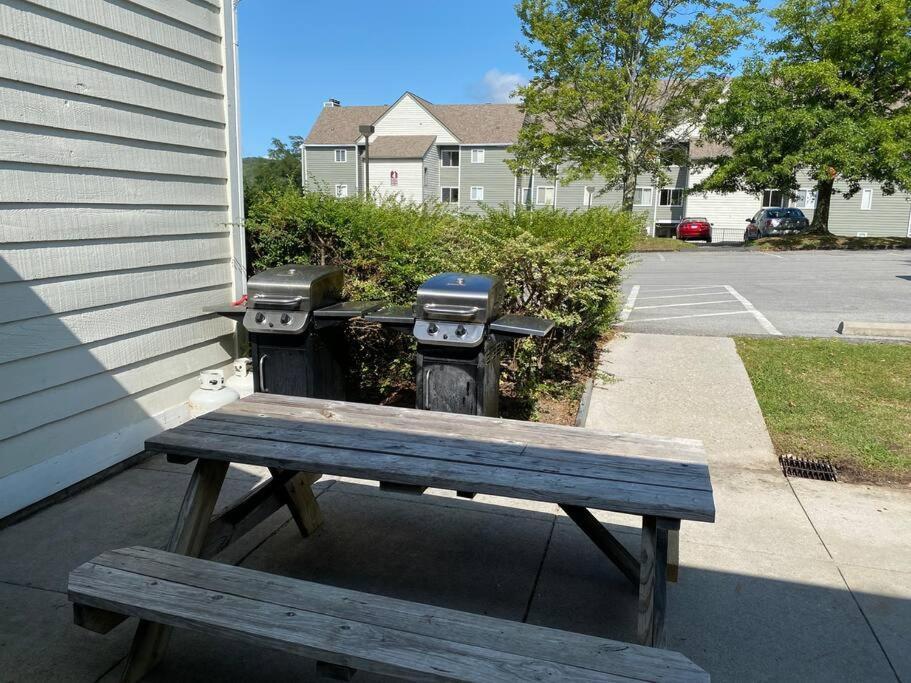 Apartment Spacious Gatlinburg Condo With Million Dollar Mountain Views Gatlinburg