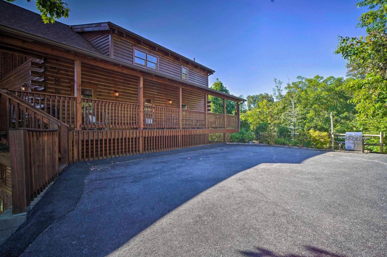 Heaven's Edge Gatlinburg